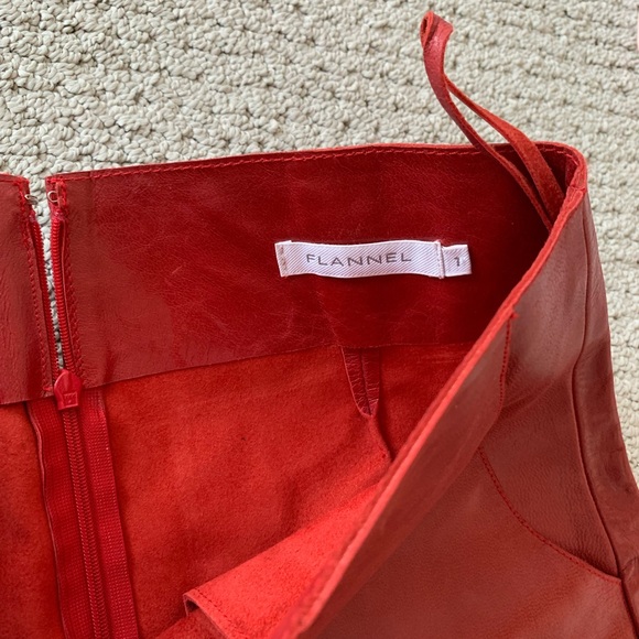 Designer skirt Genuine Leather - Picture 5 of 8